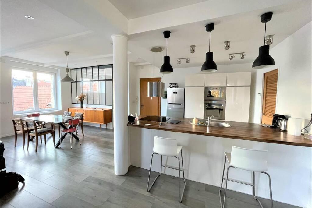Апартаменти Superbe Loft 100M2 Proche Cathedrale Avec Parking Реймс Екстер'єр фото