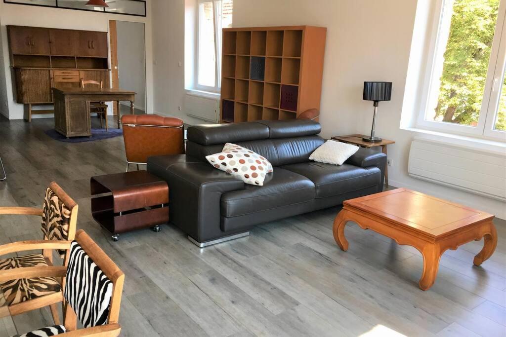 Апартаменти Superbe Loft 100M2 Proche Cathedrale Avec Parking Реймс Екстер'єр фото